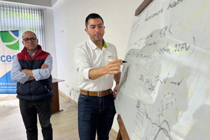 Empresas de la CEO y EPM fortalecen relaciones para mejorar la experiencia en la  prestación del servicio de energía