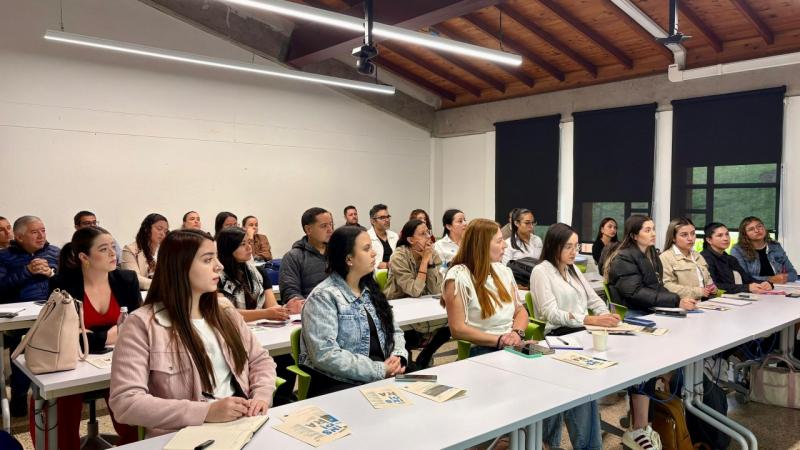 🧠 De compras operativas a Compras Inteligentes: Así evoluciona el rol estratégico en las organizaciones.